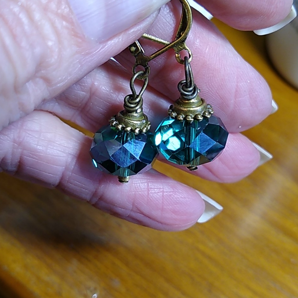 🌃😘🥰 handmade Crystal earrings bronze